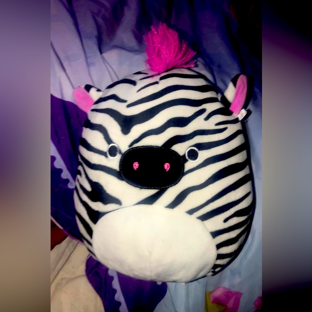 Squish toy